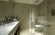 In-room Bathroom 4 Just Sleep Hualien Zhongzheng