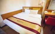 Kamar Tidur 5 Nice Hotel