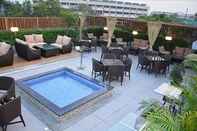 Swimming Pool Hotel City Heart Premium