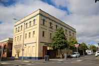 Exterior Nireeda Apartments Geelong