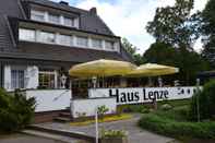 Bangunan Hotel Haus Lenze