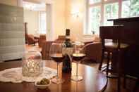 Bar, Cafe and Lounge Villa Ingeborg