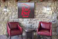 Lobby Red Roof Inn Lancaster - Strasburg