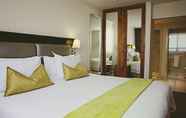 Bedroom 2 Premier Hotel Midrand