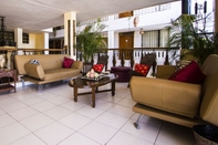 Lobby Ideal Villa Hotel