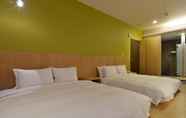 Kamar Tidur 7 In Young Hotel