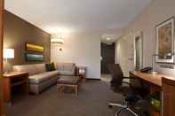 Ruang untuk Umum Hyatt Place Houston / The Woodlands