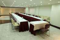 Functional Hall Hotel Ramhan Palace