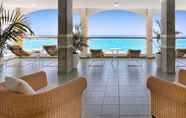 Lobby 2 Bull Dorado Beach & Spa - All Inclusive