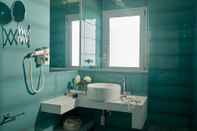 In-room Bathroom Hotel Alkyonis