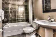 Toilet Kamar Grand Inn & Residence