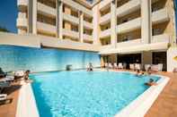 Swimming Pool Hotel Europa