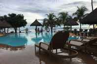 Kolam Renang Linaw Beach Resort