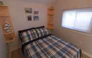 Bedroom 2 Plovers Cove Cottage