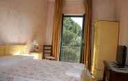 Bedroom 5 Hotel La Villa