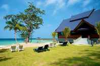 Swimming Pool Tunamaya Beach & Spa Resort Tioman Island