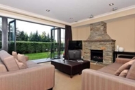 Common Space Platinum Queenstown Villas