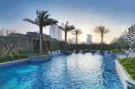 Swimming Pool Sheraton Shantou Hotel