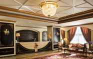 Lobby 7 Magnum Hotel & Suites West Bay