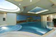 Swimming Pool Magnum Hotel & Suites West Bay
