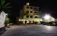 Bangunan 5 Hotel Clinton