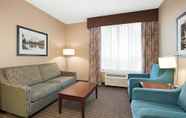 Common Space 2 La Quinta Inn & Suites by Wyndham Bellingham