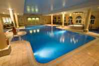 สระว่ายน้ำ Sketchley Grange Hotel & Spa