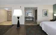 Bedroom 6 Hampton Inn Pittsburgh-Bridgeville