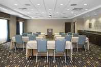 Sảnh chức năng Hampton Inn Pittsburgh-Bridgeville