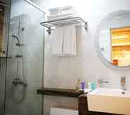 Toilet Kamar 6 Coop City Hotel Oryu Station