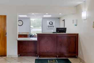 Lobi 4 Quality Inn - Roxboro South