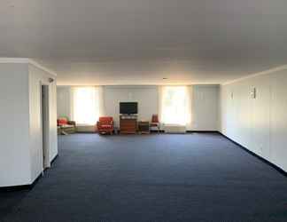 Lobi 2 Quality Inn - Roxboro South