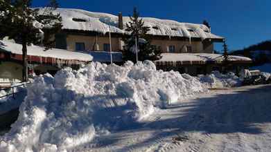 Exterior 4 Delberg Palace Hotel