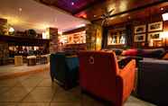 Bar, Cafe and Lounge 2 Hotel La Savoyarde