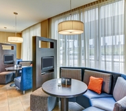 Common Space 4 Courtyard by Marriott Bridgeport Clarksburg