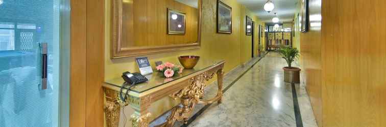 Lobby Batra Hotel