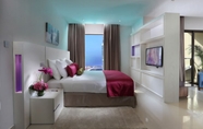 Bedroom 2 Ramada Hotel and Suites by Wyndham Dubai JBR