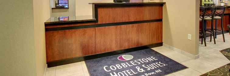 Lobby Cobblestone Hotel & Suites – Broken Bow