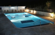 Swimming Pool 3 Hotel Sea Breeze