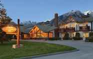 Exterior 2 Canmore Rocky Mountain Inn