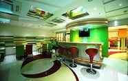 Bar, Kafe dan Lounge 7 United-21, Hyderabad