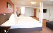 Kamar Tidur 7 TOP EMBRACE Hotel Vinum Trier