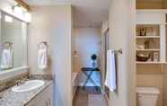 In-room Bathroom 4 Grand Panama Beach Resort by Emerald View Resorts