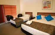 Bilik Tidur 6 Fitzherbert Regency Motor Lodge