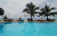 SWIMMING_POOL Lanta Paradise Beach Resort