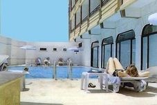 สระว่ายน้ำ Hamidiye Hotel