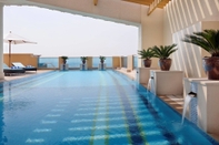 Swimming Pool Marriott Executive Apartments Dubai, Al Jaddaf