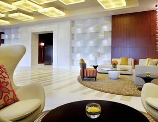 Lobby 2 Marriott Executive Apartments Dubai, Al Jaddaf