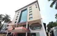 Bangunan 7 Mayura Residency