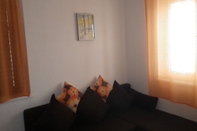 Ruang Umum A2-apartment 50m From the Beach With the sea View